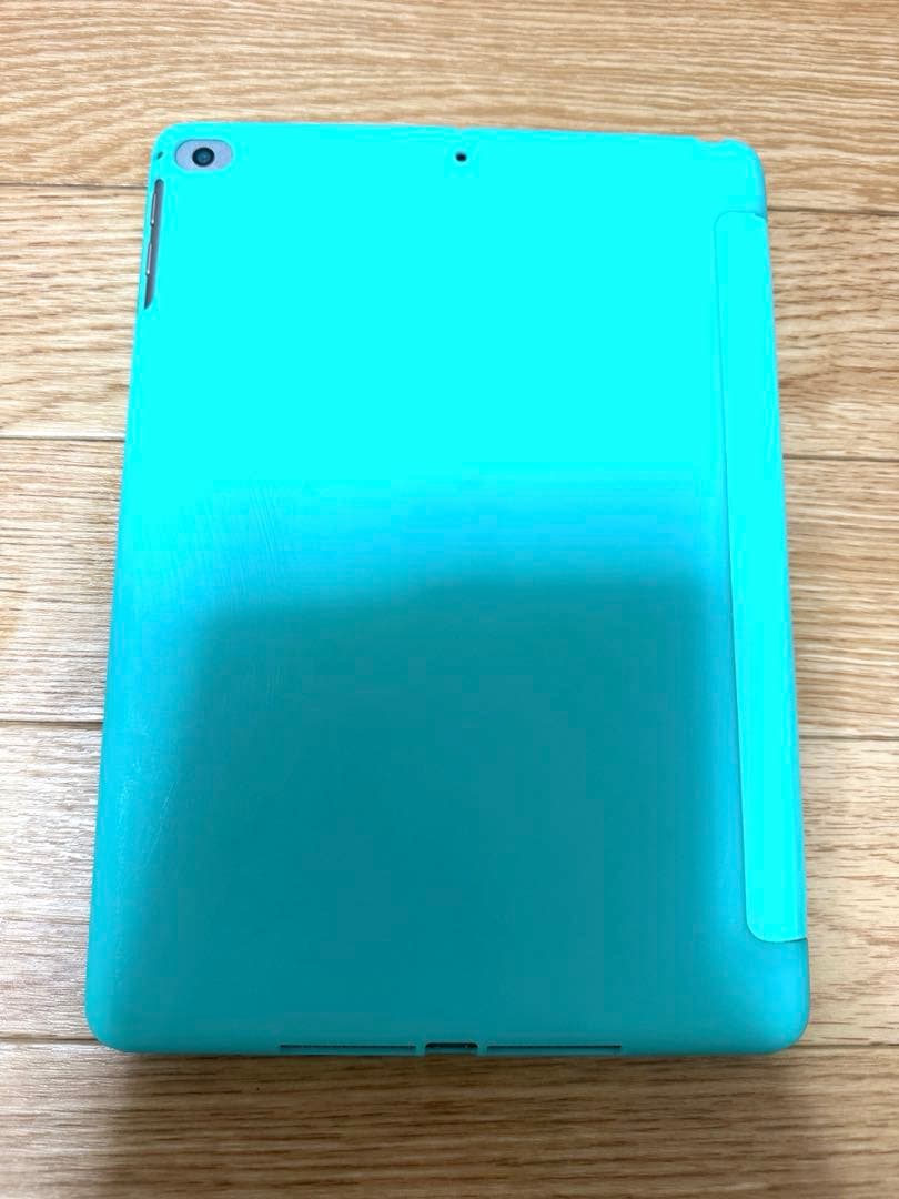 Apple iPad (第６世代) Wi-Fi 32GB スペースグレイ 美品