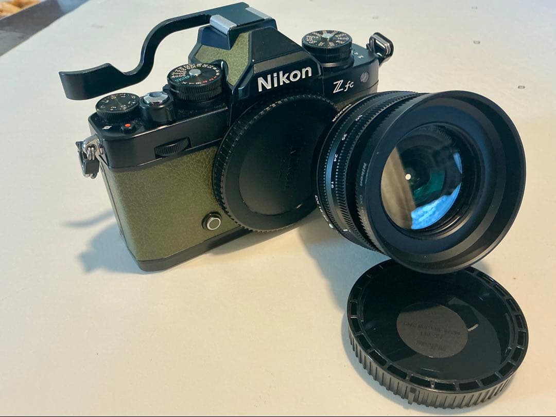 美品Nikon Z fc オリーブグリーンレンズセット オマケ多数 即持ち出し可