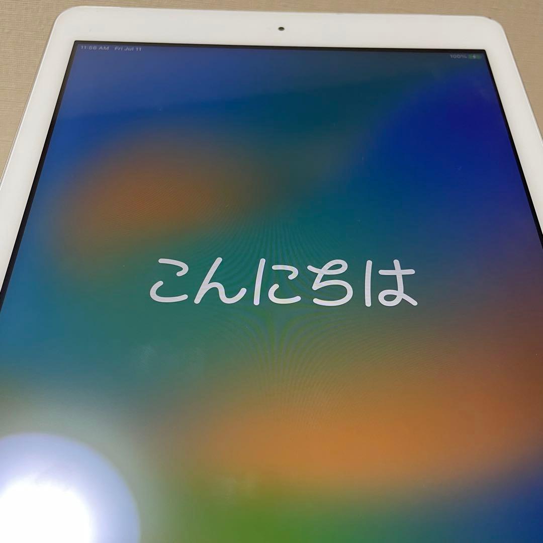 iPad 第5世代 32GB シルバー MP1L2J/A 本体のみ 付属品なし