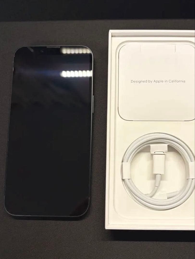 Apple iPhone 14 128GB ブラック 本体（おまけ付き！）