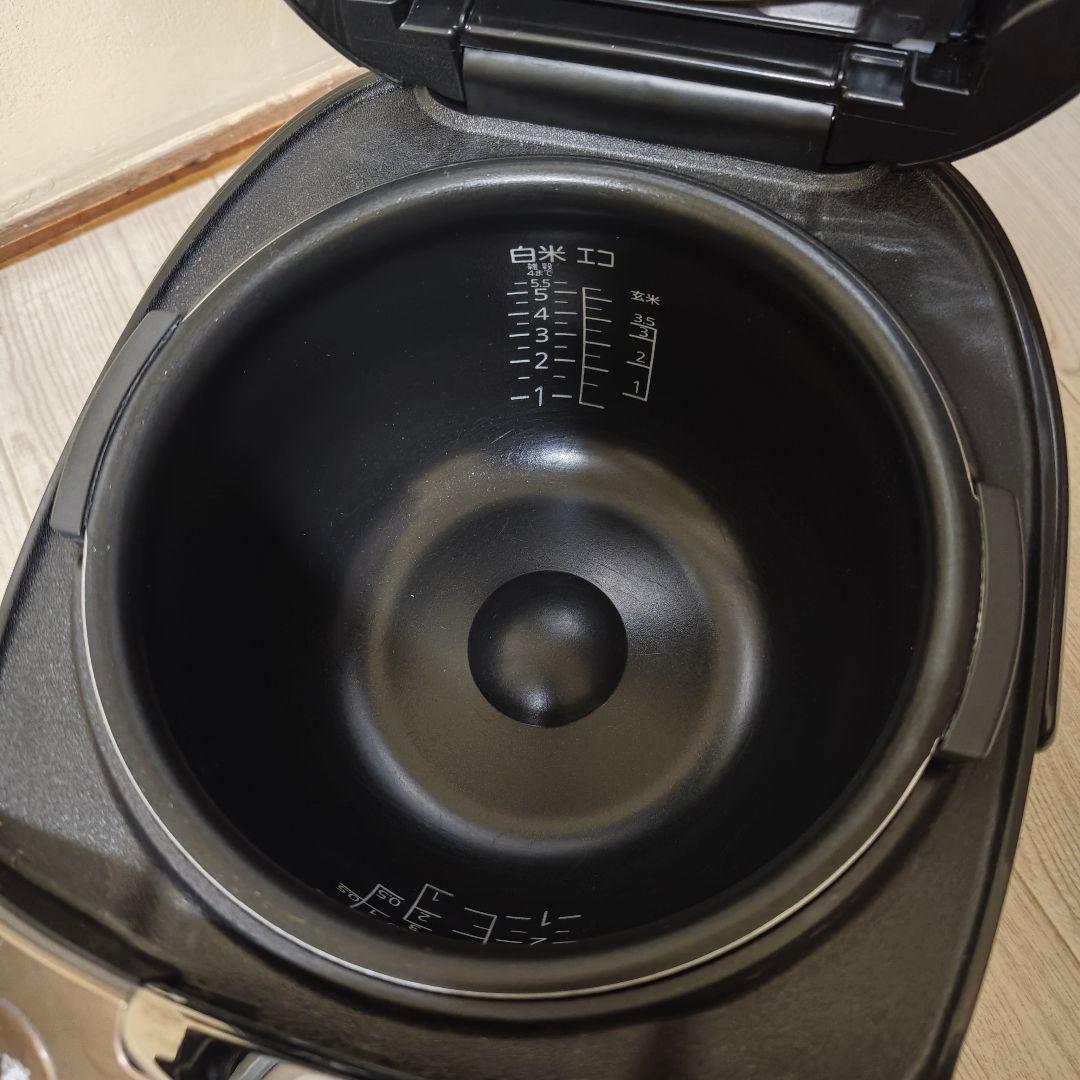 【極美品】タイガー IH炊飯ジャー 「JKT-M100」 2021年製
