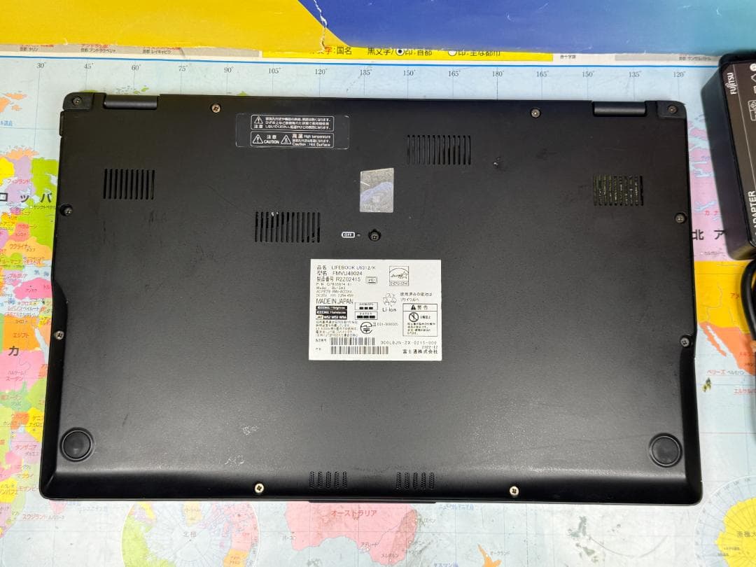 美品 タッチパネル 第12世代 富士通 U9312/K ノートPC 13.3型