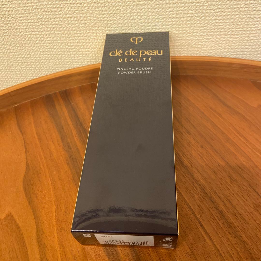 クレ・ド・ポー ボーテ パンソー プードル　cle de peau BEAUTE