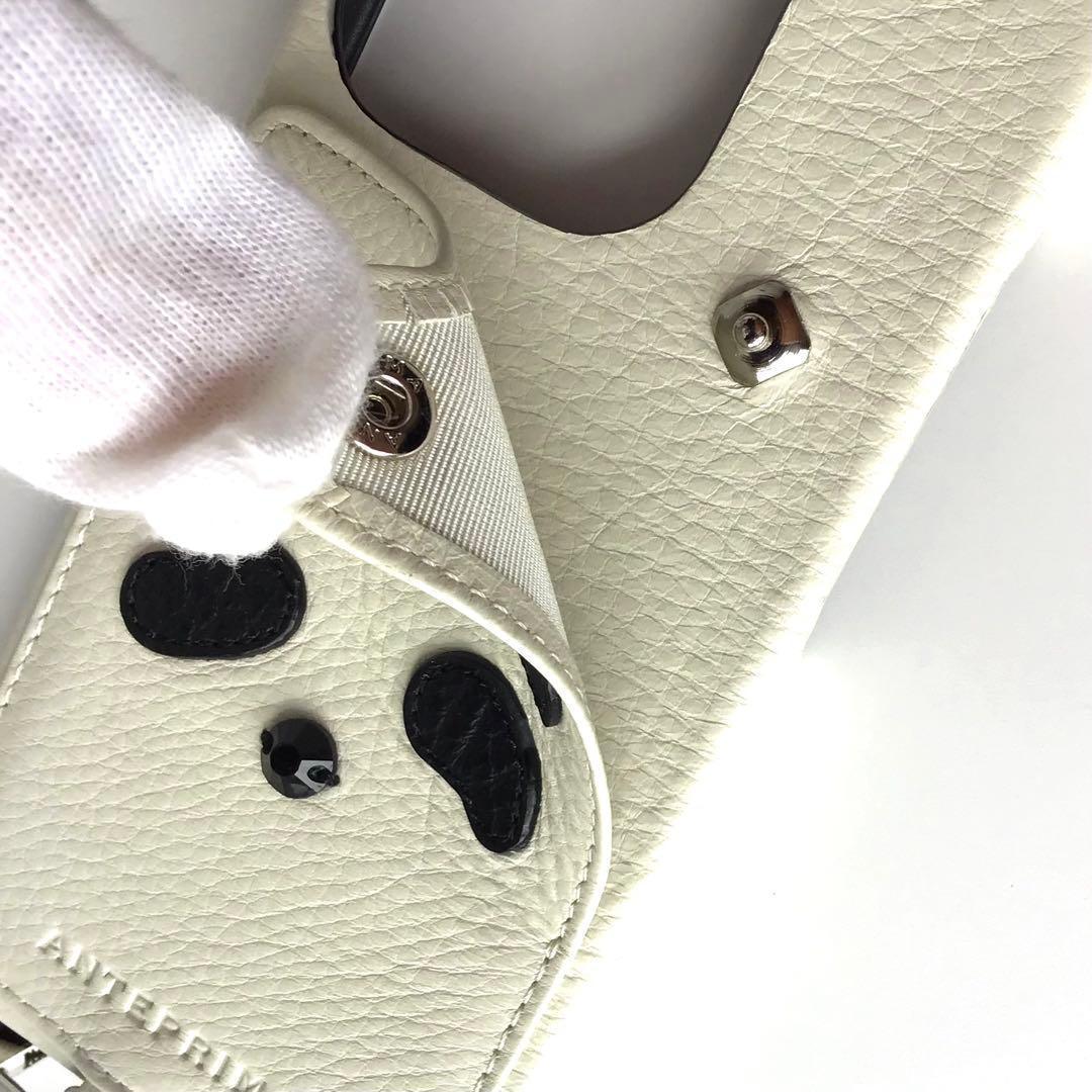 新品 アンテプリマ パンダスペシャル iPhone15Pro ケース ホワイト