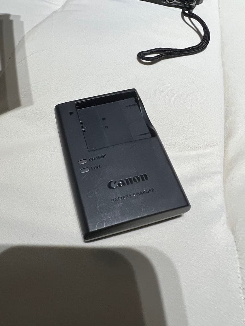 【美品】Canon IXY 650 デジタルカメラ