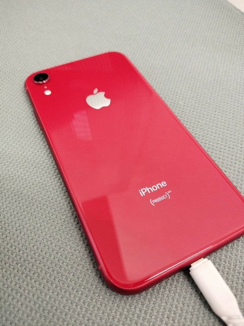 iPhone XR 64GB 本体
