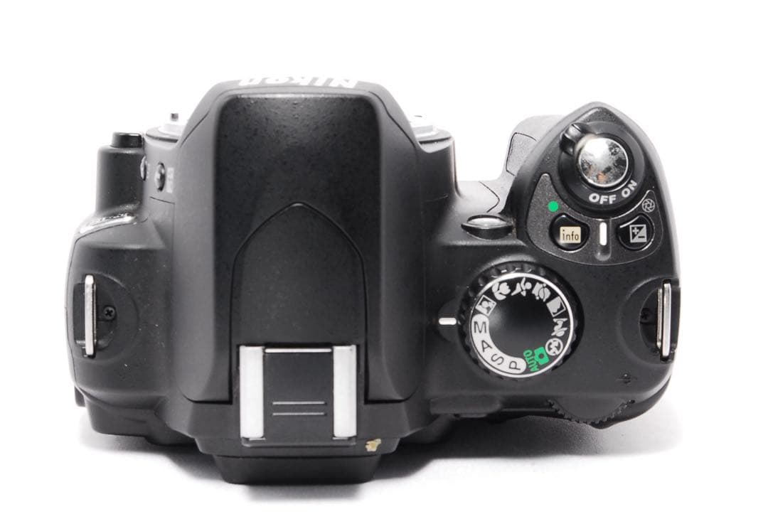 ◆ショット数僅か◆すぐ使える◆Nikon D40◆一眼レフカメラ◆スマホ転送OK