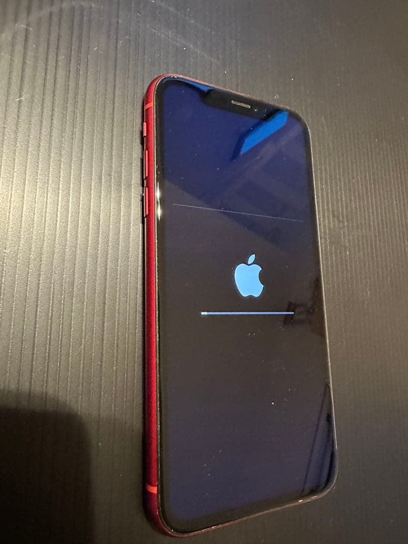 Apple iPhone XR (赤)