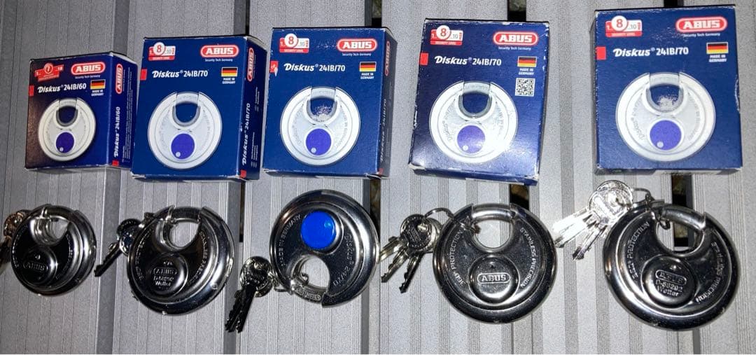 ABUS 南京錠 耐水 ディスカス