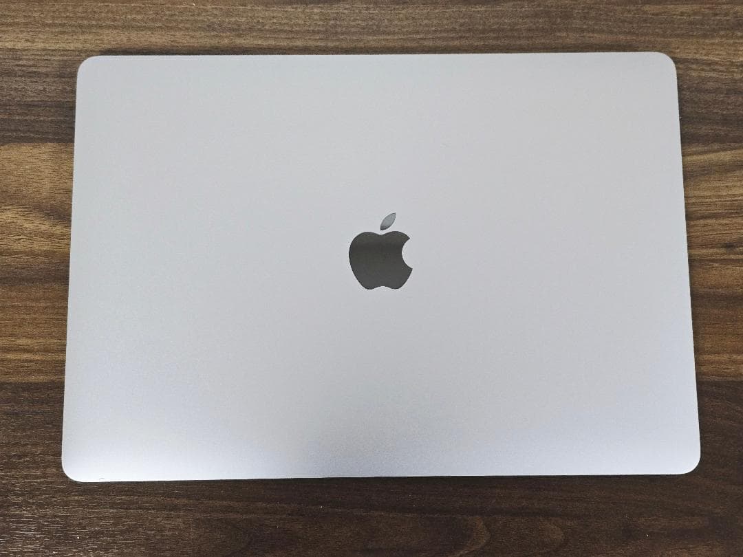 充電289 MacBookPro 2020 13インチ i5 256G E5