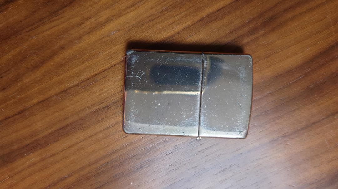 zippo　ウィンディ　シリアルナンバー
