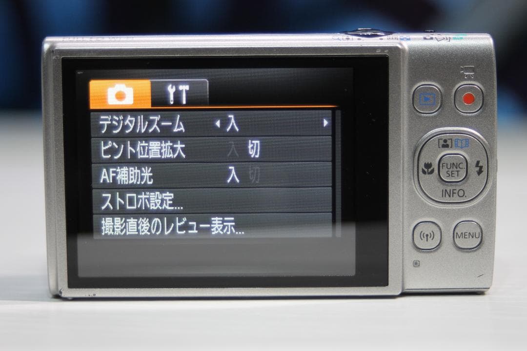 【動作確認済・美品】Canon IXY 650 シルバー バッテリー・充電器付き