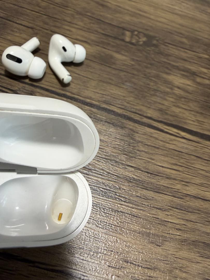 AirPods Pro本体 第一世代 傷あり
