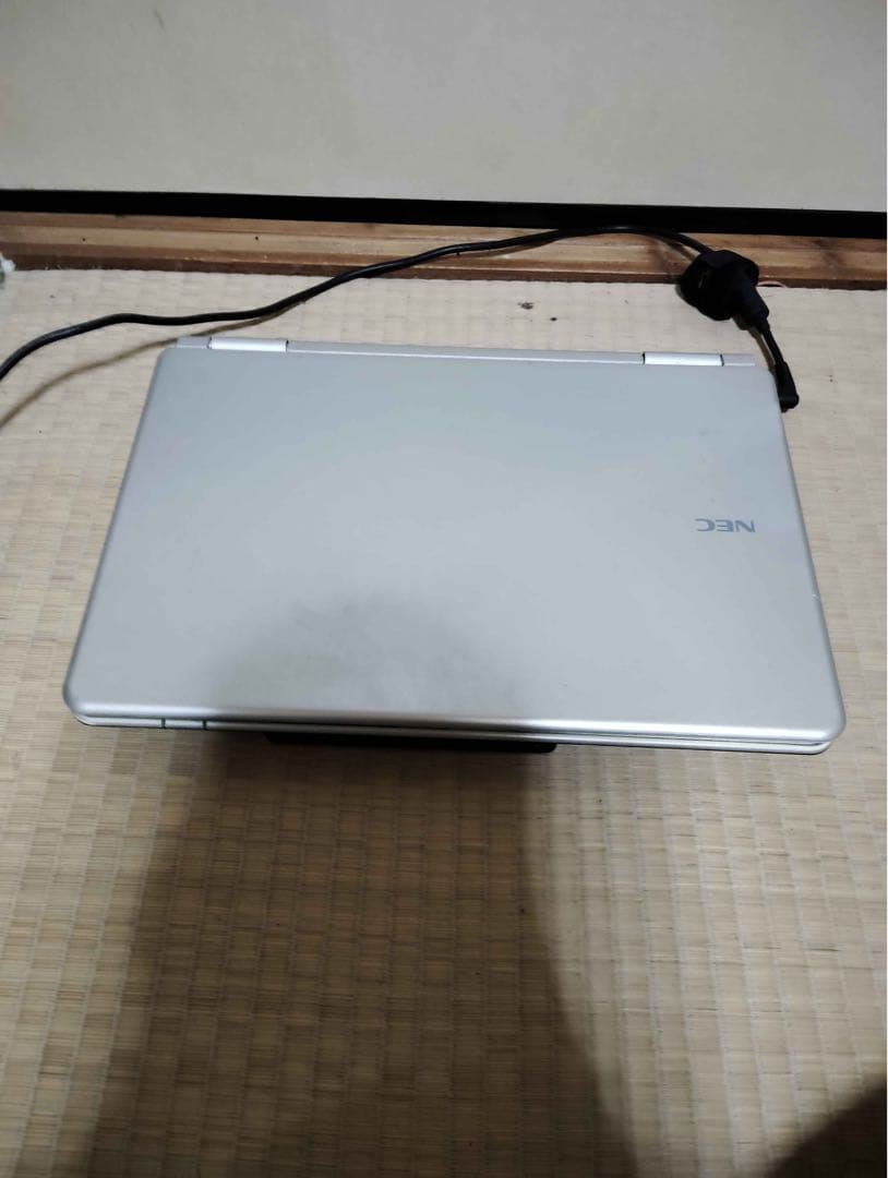 NEC VersaPro 15.6インチ ノートPC
