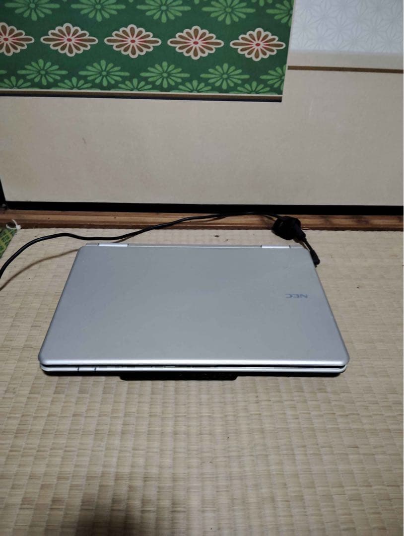 NEC VersaPro 15.6インチ ノートPC