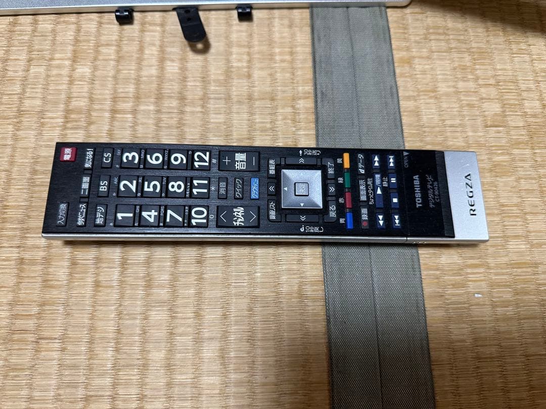 【美品】TOSHIBA 32J7 32インチ液晶テレビ