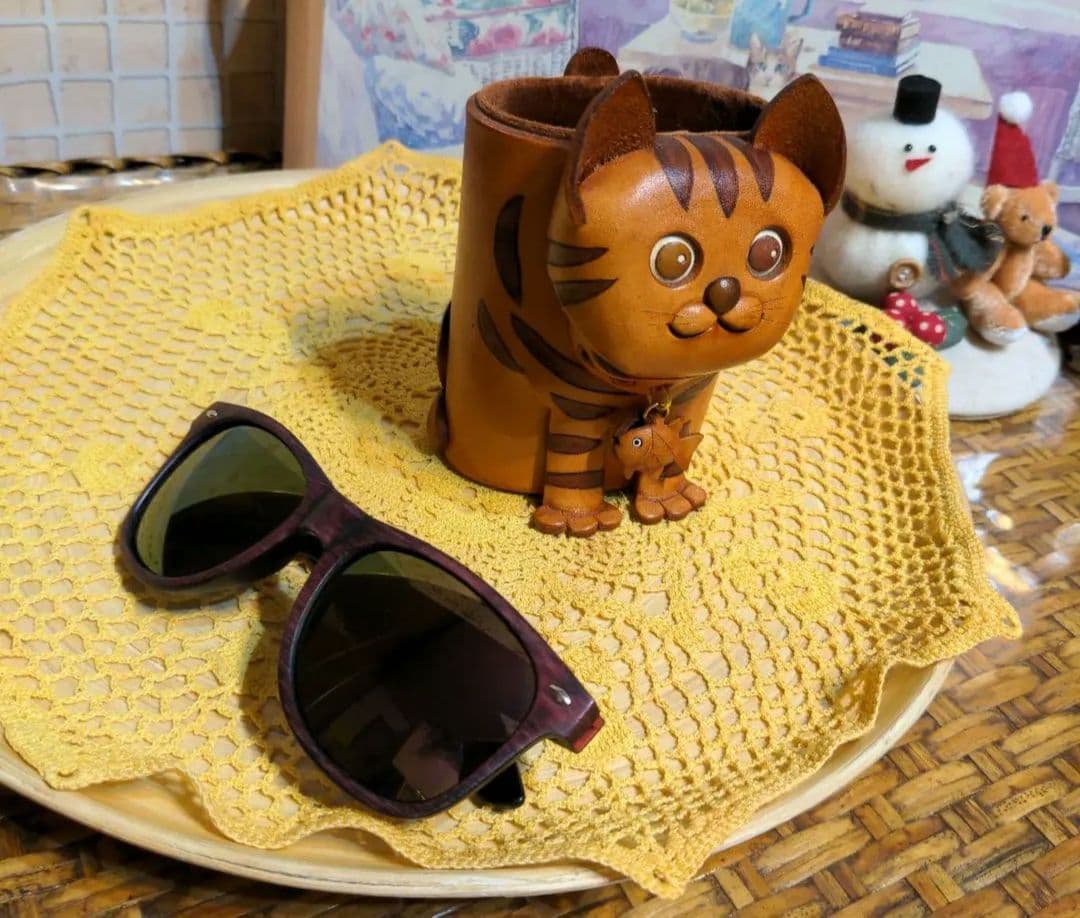 本革製国内ハンドメイド とらネコ・メガネ小物スタンド　VANCA　革物語