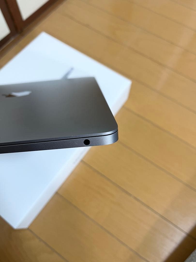 MacBook Air 2020 M1 本体