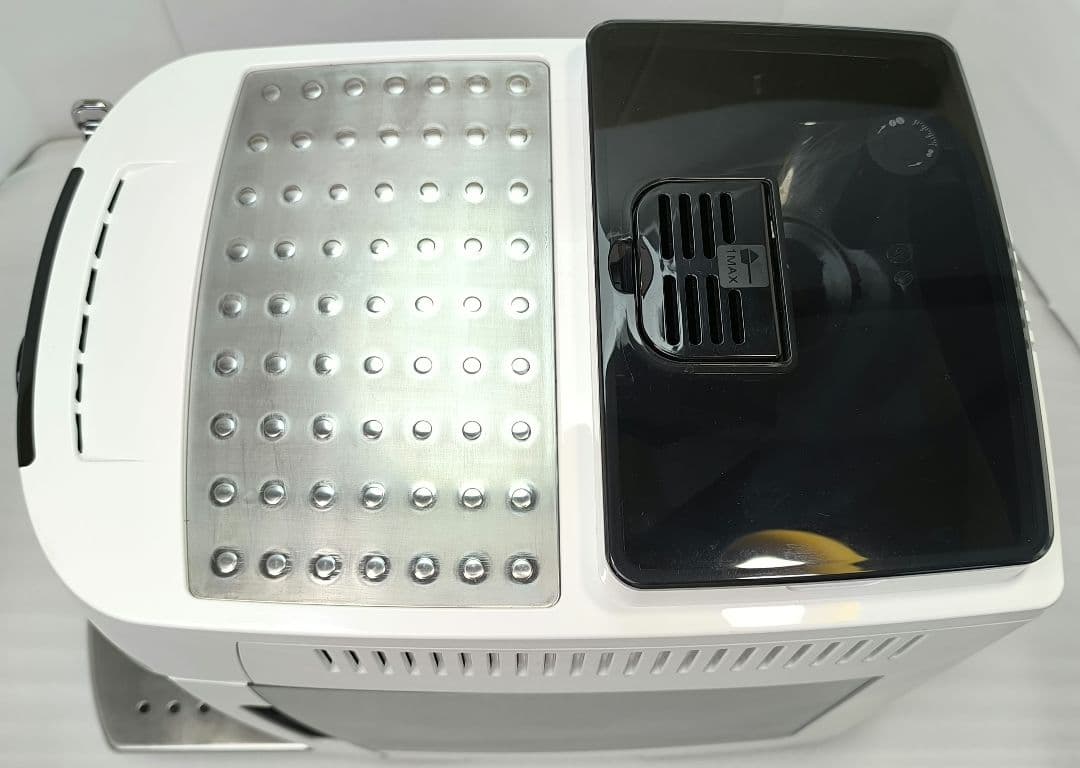 デロンギ　マグニフィカS 全自動コーヒーマシン　ECAM22112W