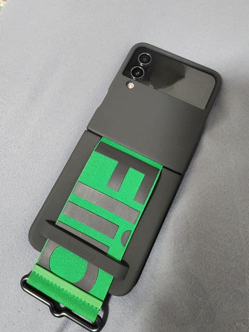 価格交渉OKSamsung Galaxy Z Flip4動作良好フィルムケース付
