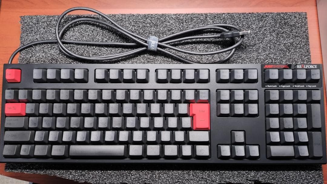 【フルオーバーホール済ジャストシステム】RealforceR2A-JP4-BKJ