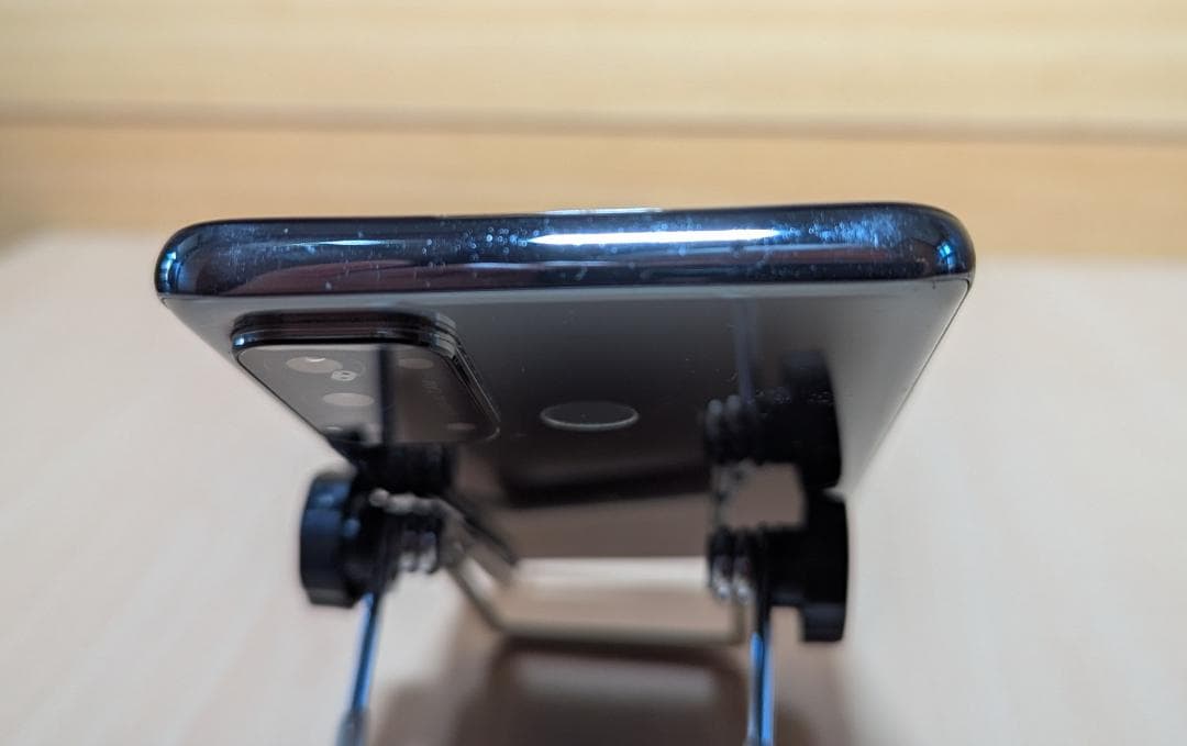適品中古　OPPO Reno5 A シルバーブラック 充電器・ケース付き