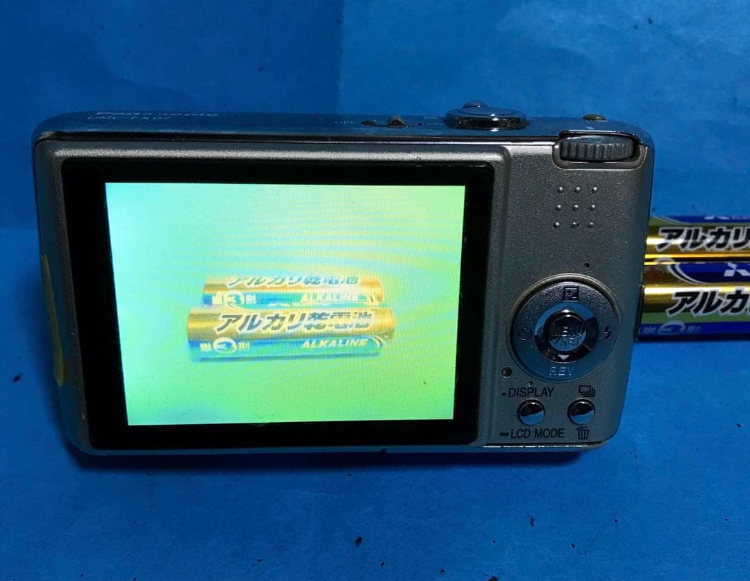 【完動品】⭐️コンデジ Panasonic LUMIX DMC-FX07