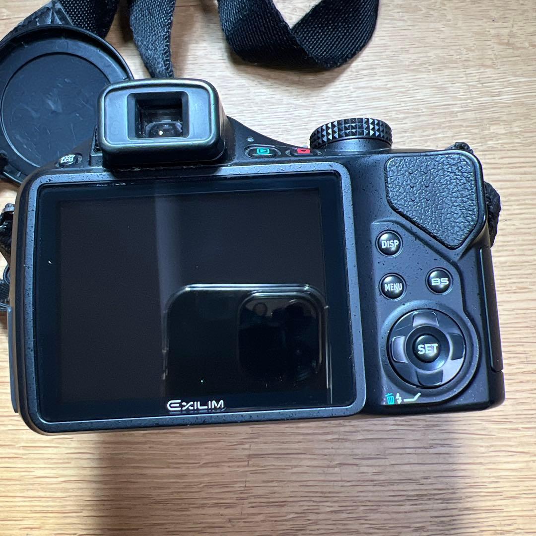 美品 CASIO カシオ カメラ EXILIM EX-FH20