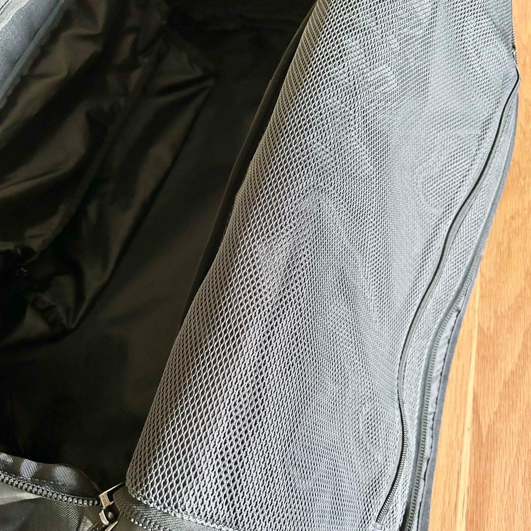 新品未使用品！パタゴニア ブラックホールダッフル55L