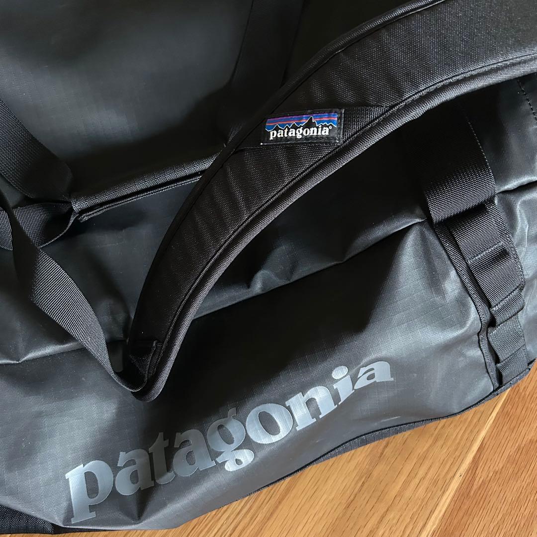 新品未使用品！パタゴニア ブラックホールダッフル55L