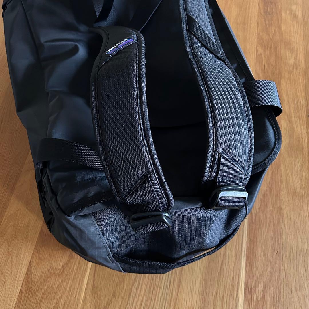 新品未使用品！パタゴニア ブラックホールダッフル55L
