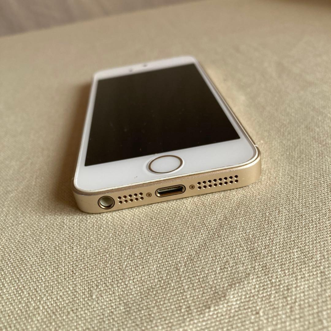 ⭐︎美品⭐︎Apple iPhone SE 64GB ゴールド 本体　【元箱付き】