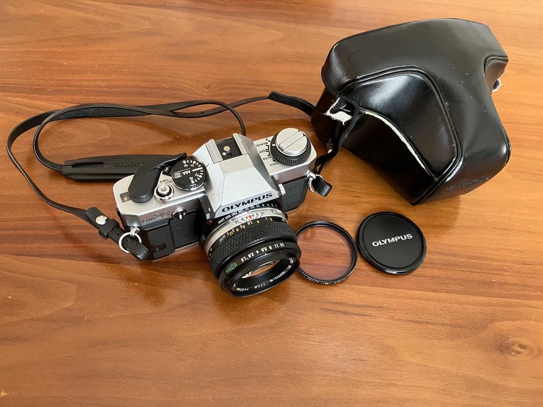 オリンパスOM20一眼レフカメラ　中古品