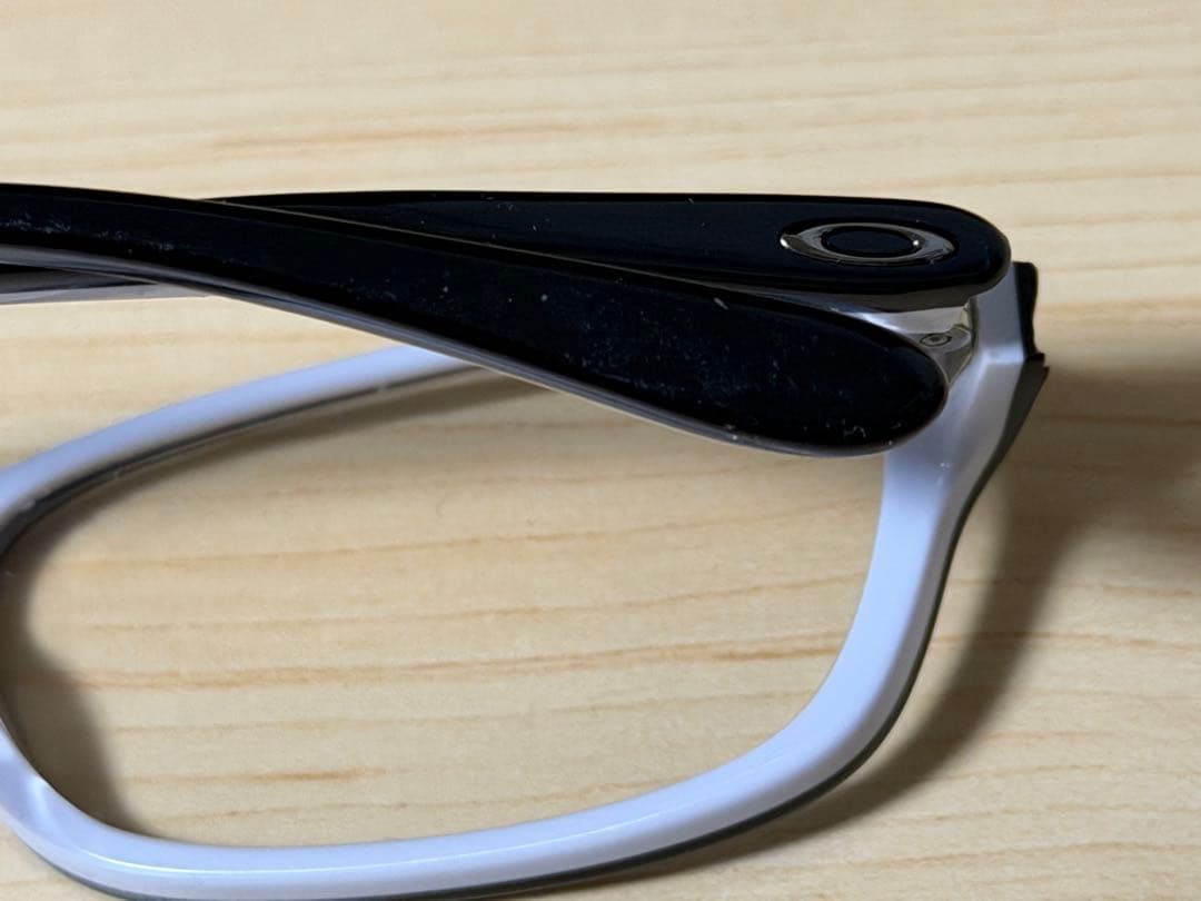【希少】美品OAKLEY Persuasive（パースウェイシブ）Tuxedo