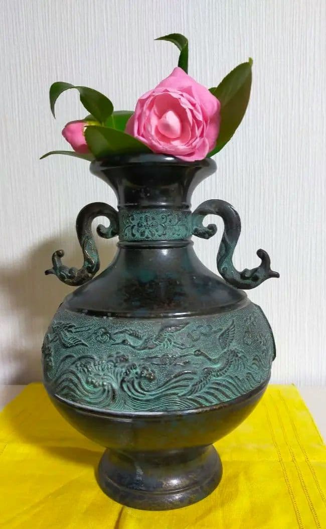 更に10%offセール✨日本伝統工芸品　龍仙作　青銅　鶴、花浮彫　双耳花瓶
