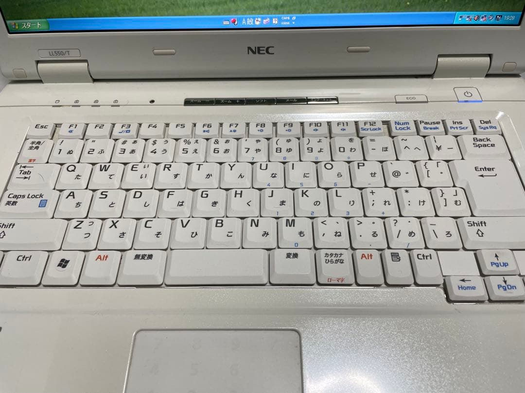 【831】NEC PC-LL550/T Celeron XP office