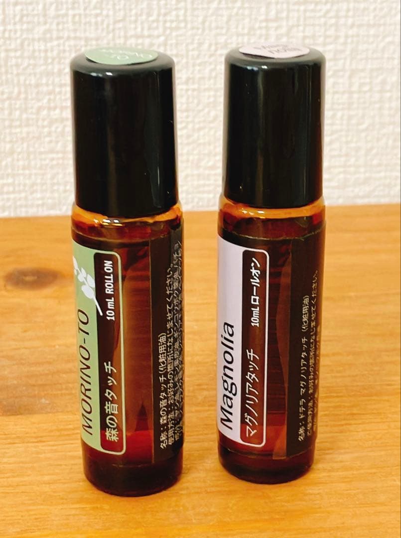doTERRA エッセンシャルオイル11本＋ロールオン2本・木箱とハンドブック付