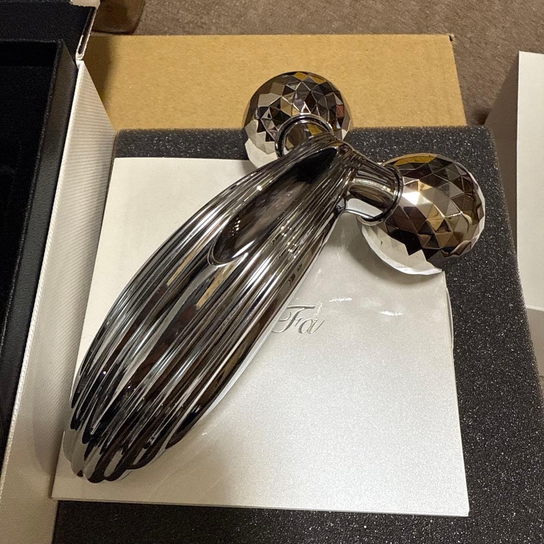 ReFa RF-PC2019B SILVER 中古商品