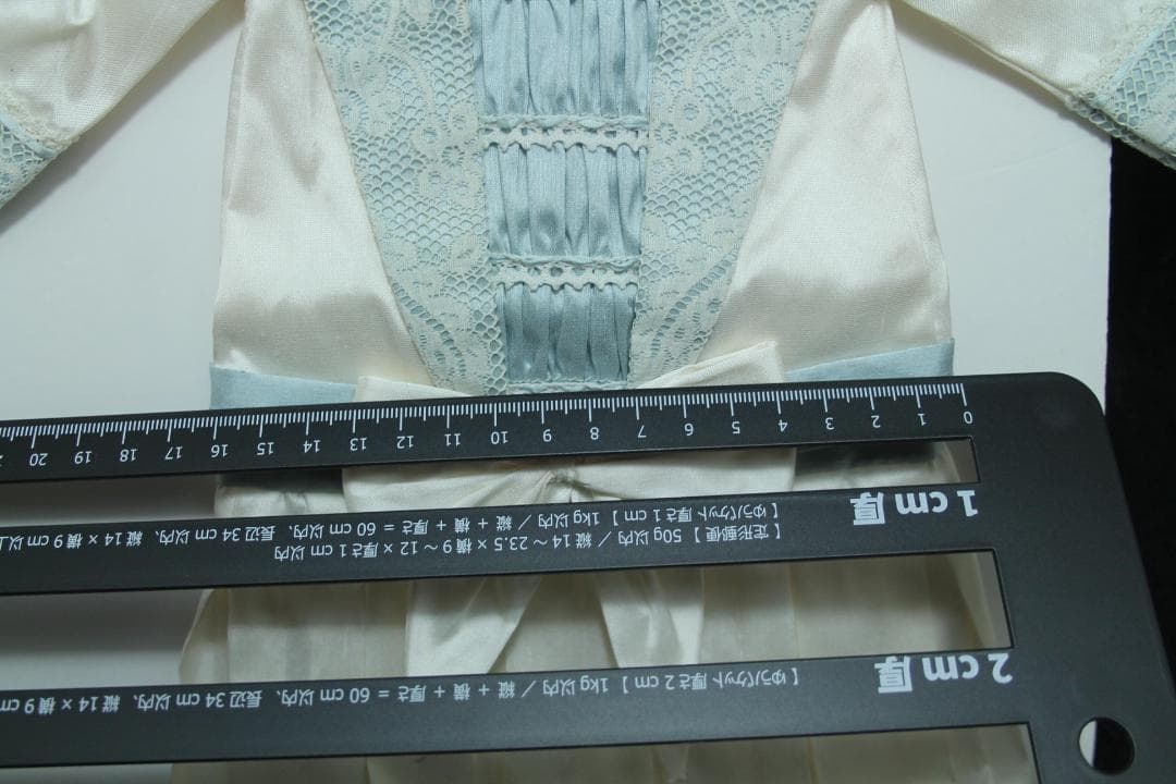 ◎新品 タグ付き美品　41～43cm ビスクドール用 ドレス 洋服
