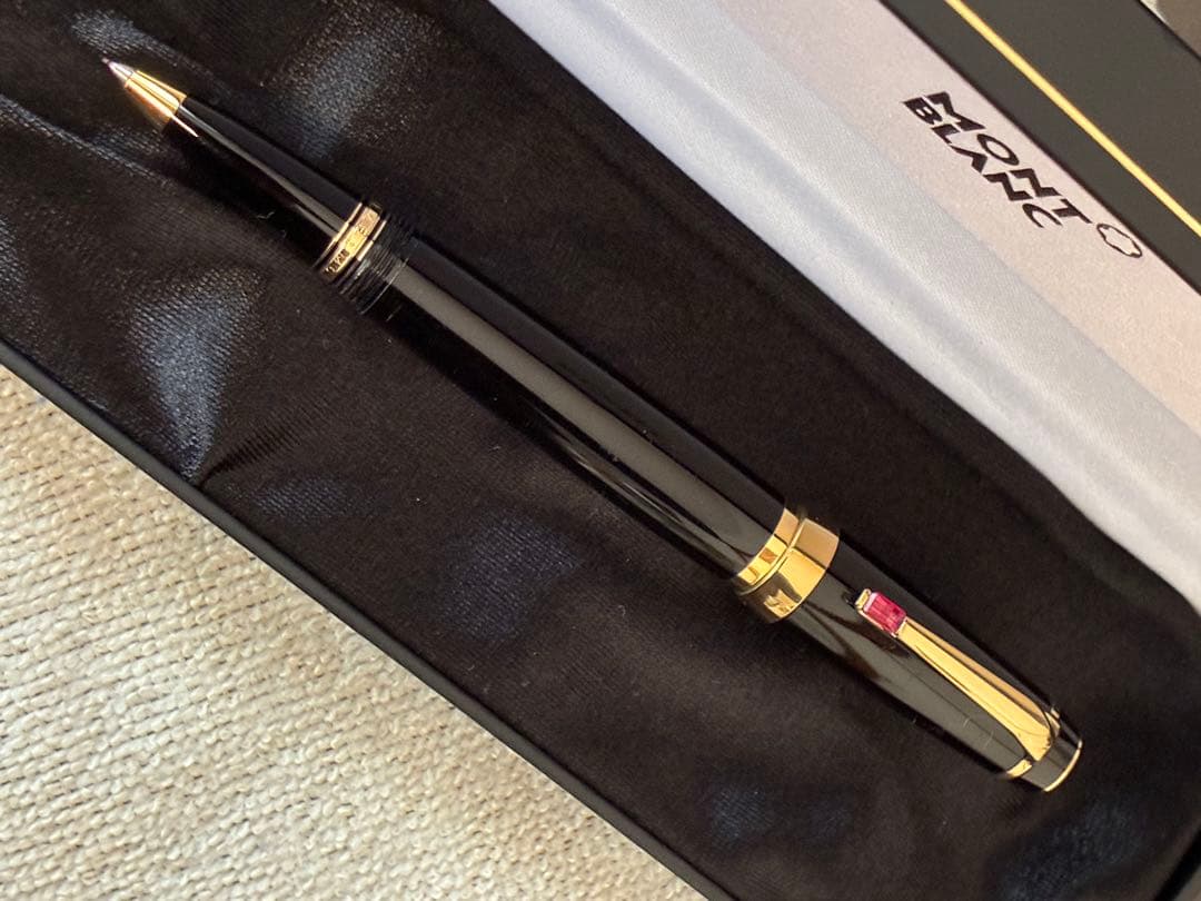 ◾️MONT BLANC モンブラン◾️ボエムキャップ式ボールペン◾️新品リフィル付◾️