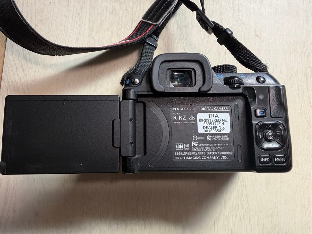 動作未確認　PENTAX K-70デジタル一眼レフカメラ