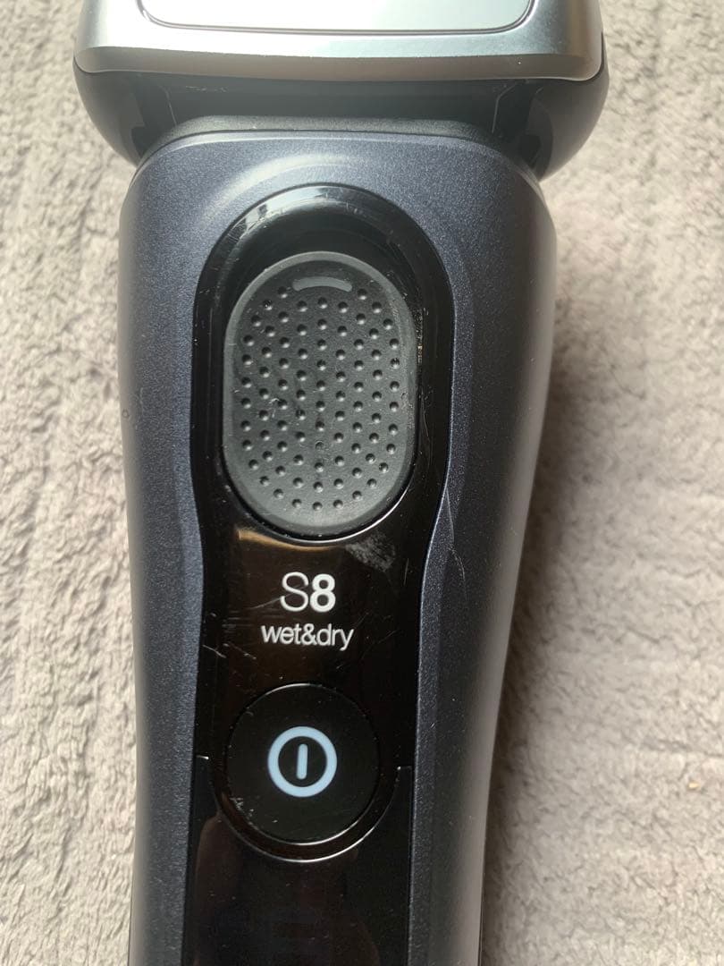 BRAUN ブラウン メンズシェーバー シリーズ8type5795動作確認済み。