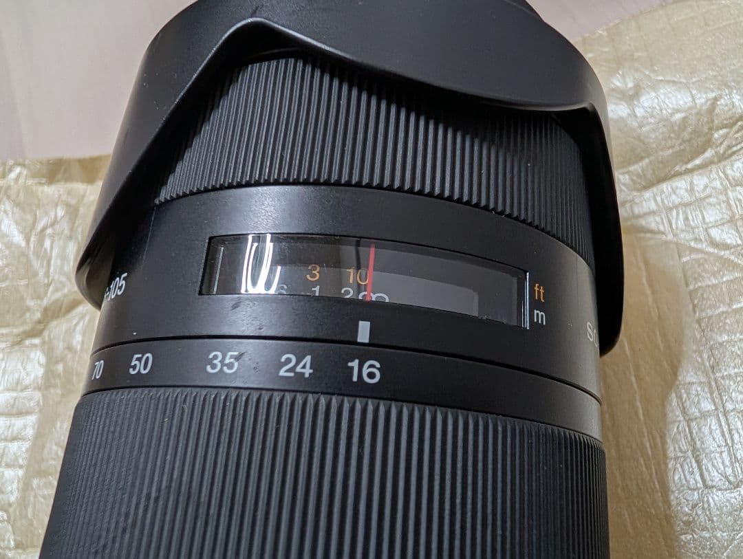デジタル一眼カメラα用レンズDT 16-105mm F3.5-5.6 箱付き