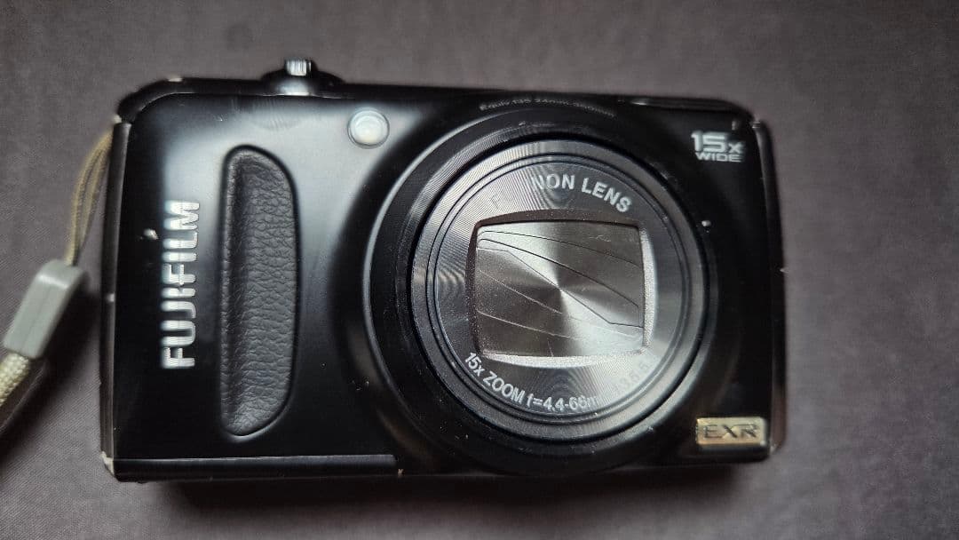 FINEPIX F300 EXR コンパクトデジタルカメラ