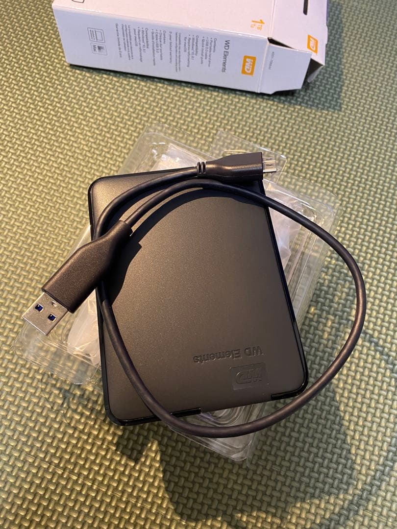 Western Digital ポータブルHDD 1TB USB3.0