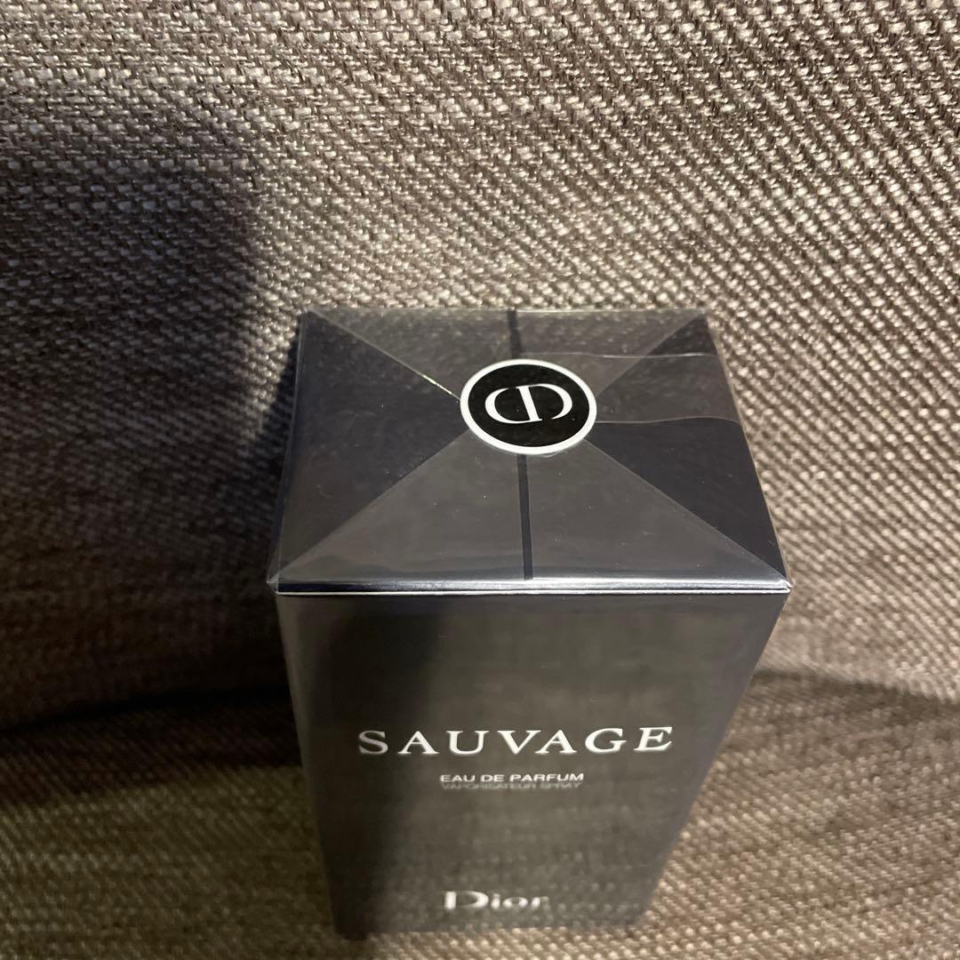 香水(男性用) Dior SAUVAGE Eau de Parfum 100ML