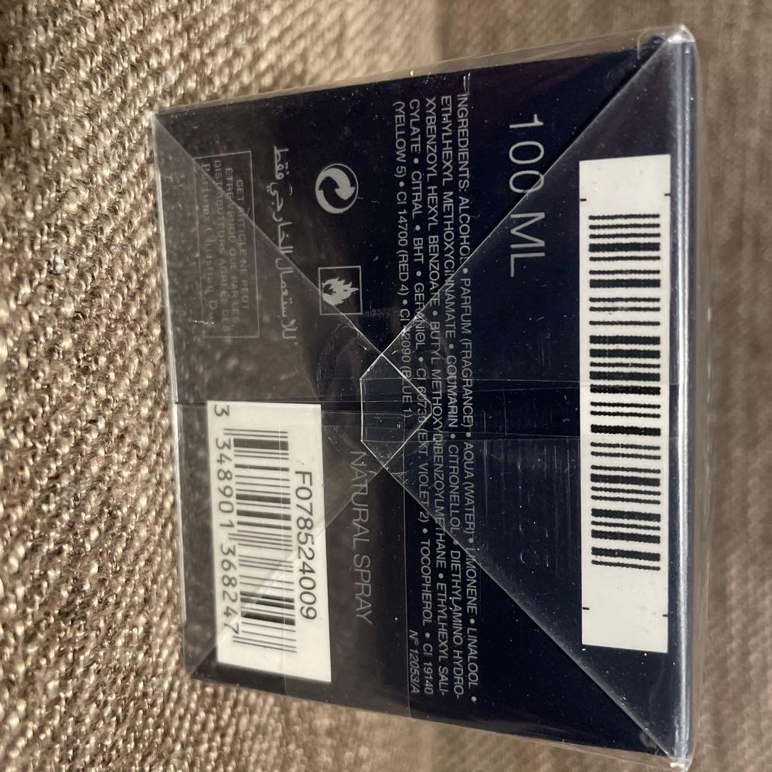 香水(男性用) Dior SAUVAGE Eau de Parfum 100ML