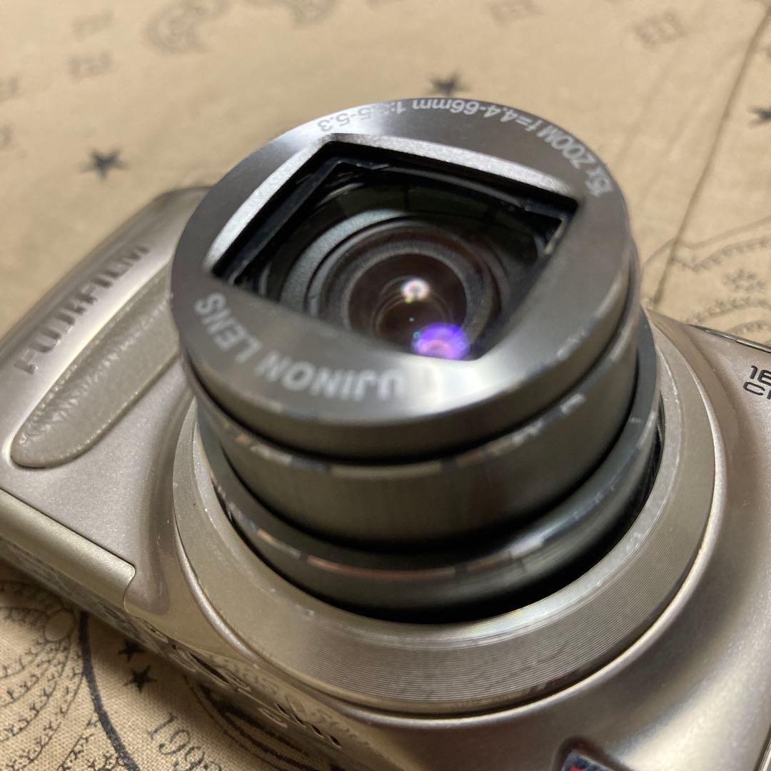 FUJIFILM FINEPIX F600EXR GPS搭載 デジカメ コンデジ