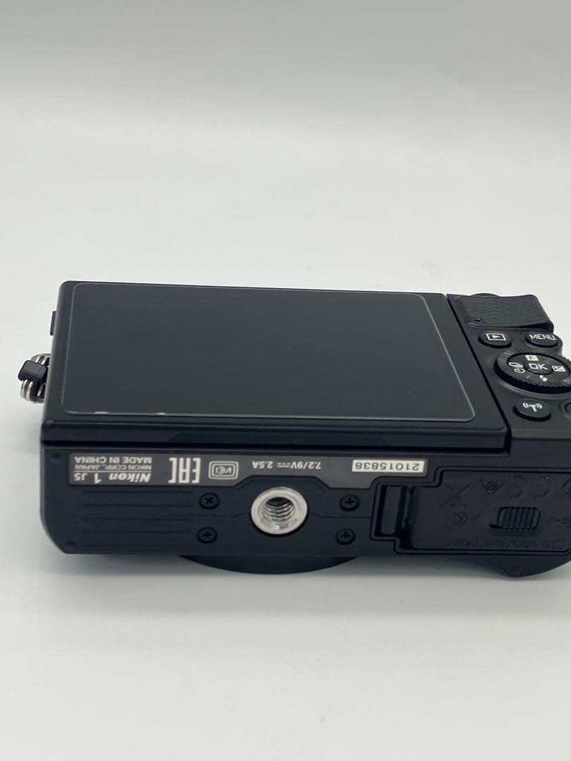 【返品保証・動作確認済】Nikon 1 J5（10-30mm・30-110mm）
