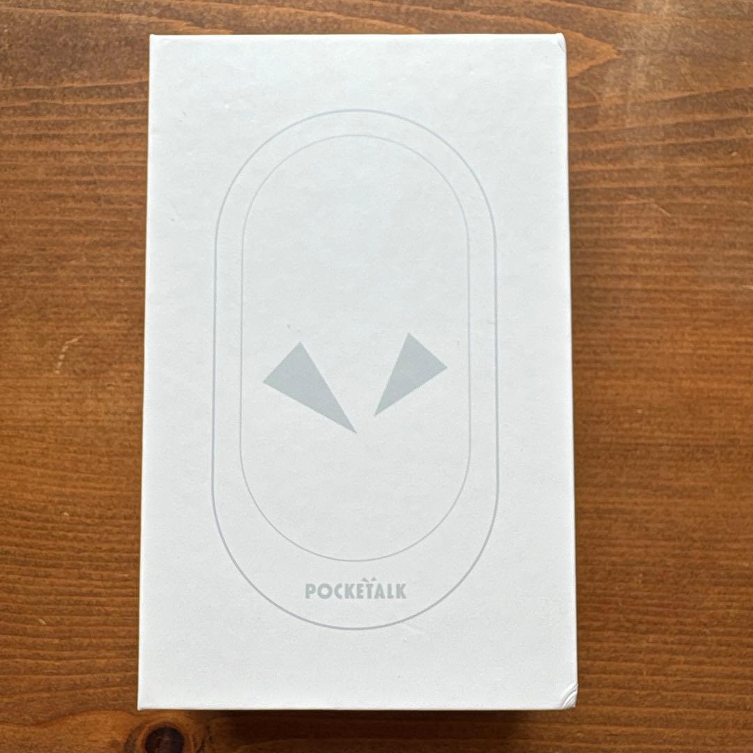 【新品未使用】POCKETALK ゴールド ストラップ付翻訳機通訳機 英語韓国語